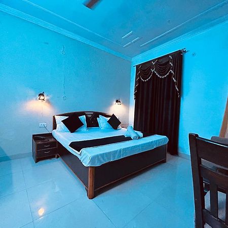 The For You Hotel & Restaurant Rishikesh Ngoại thất bức ảnh