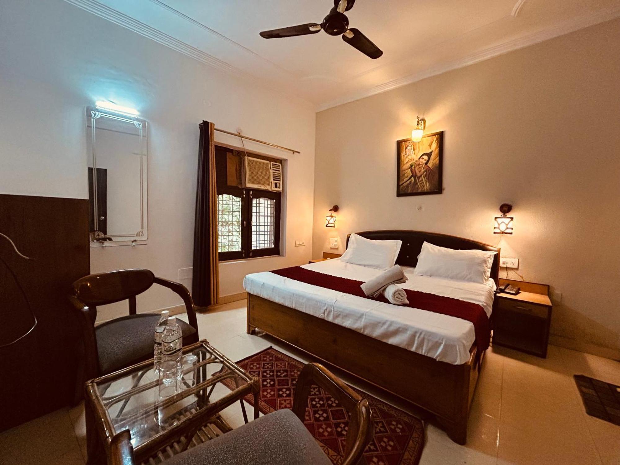 The For You Hotel & Restaurant Rishikesh Ngoại thất bức ảnh
