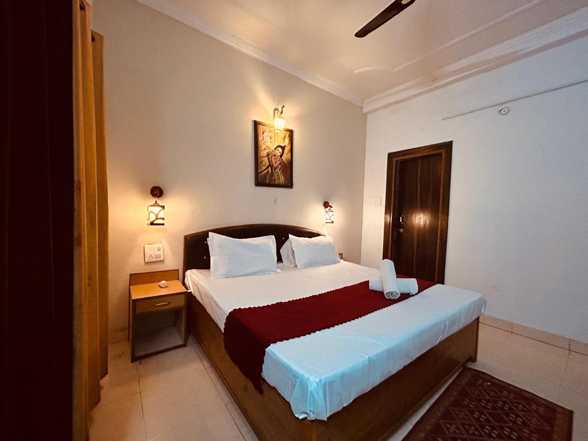 The For You Hotel & Restaurant Rishikesh Ngoại thất bức ảnh