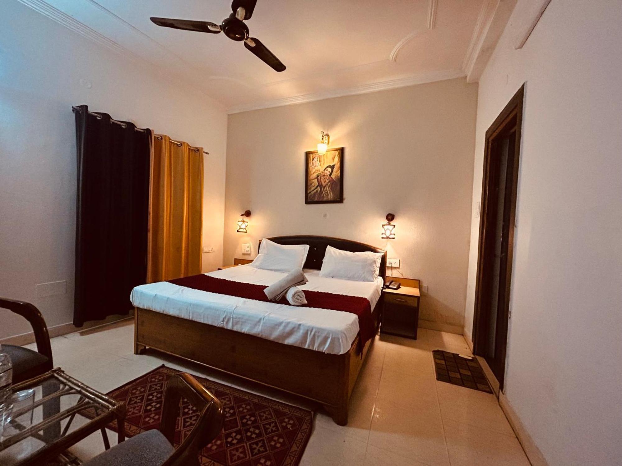 The For You Hotel & Restaurant Rishikesh Ngoại thất bức ảnh