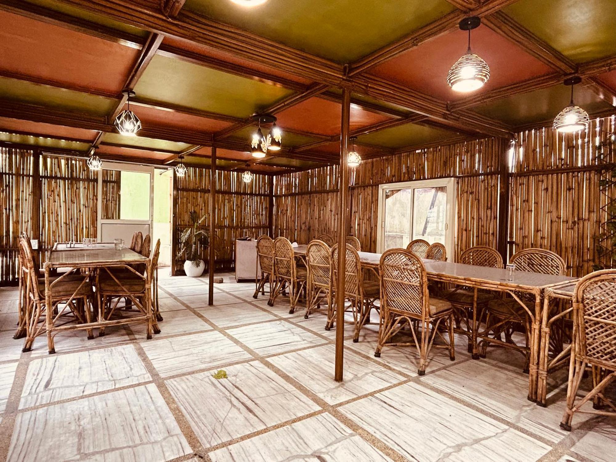 The For You Hotel & Restaurant Rishikesh Ngoại thất bức ảnh